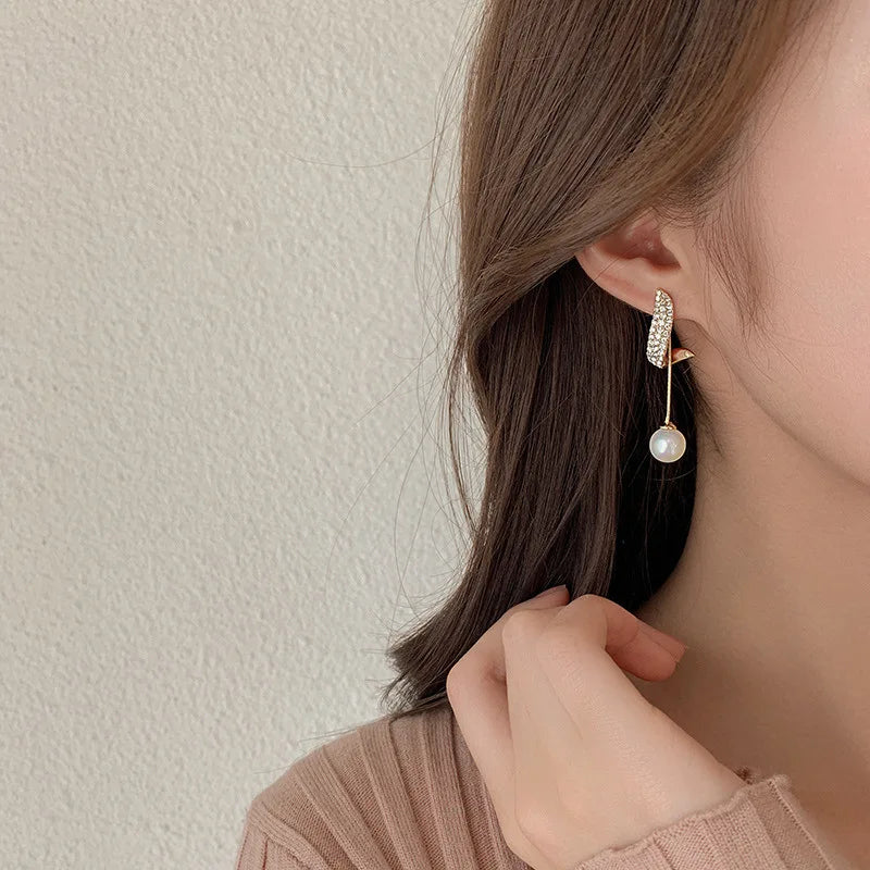 Classic Elegant Imitation Pearl Earrings For Women